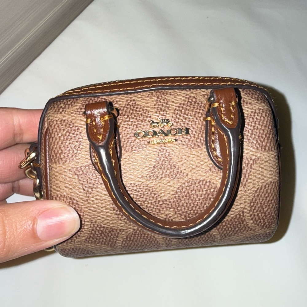 COACH MINI ROWAN BAG CHARM